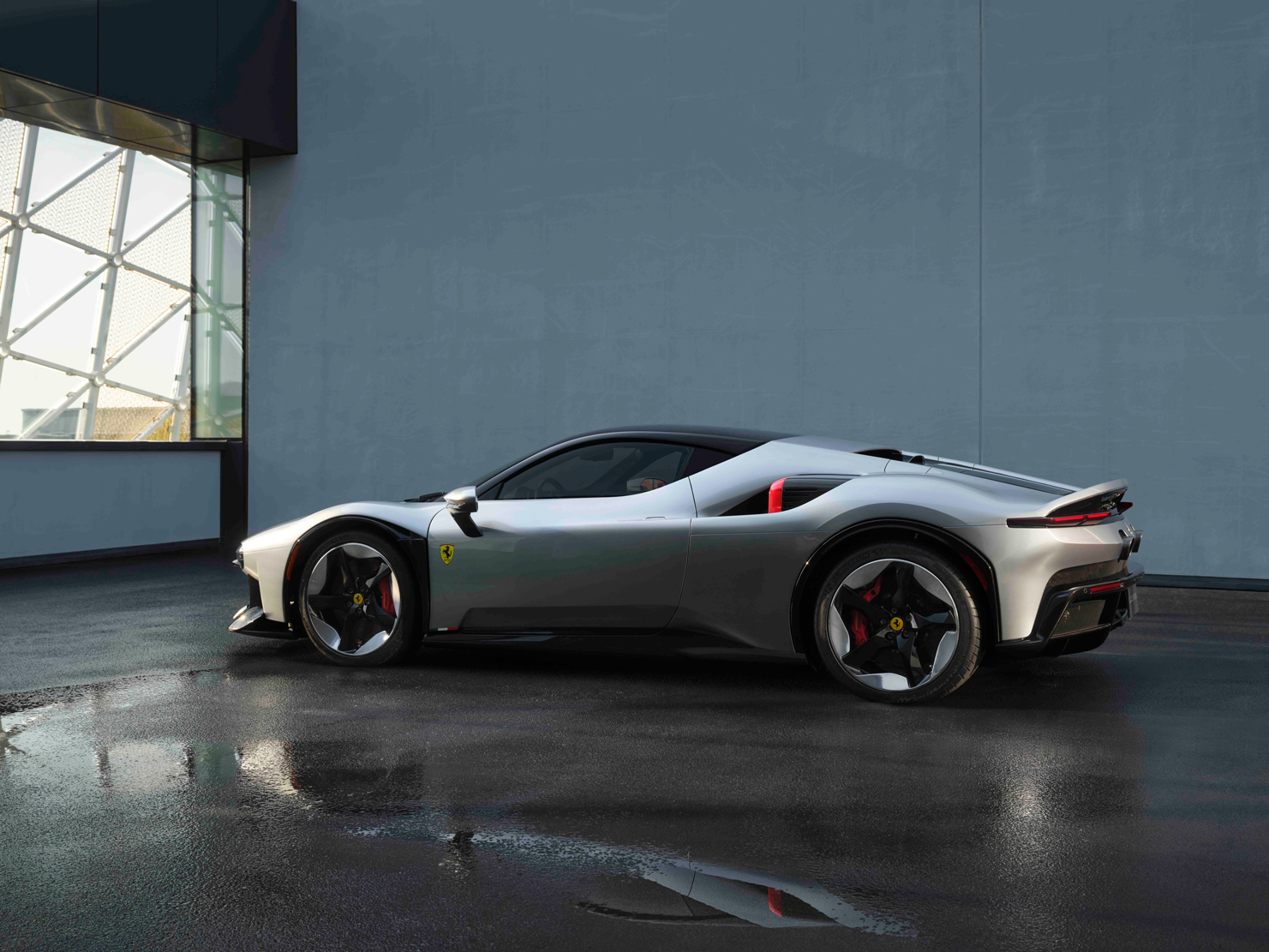 Ferrari’nin yeni One-Off modeli CZ26 kişiye özel performansı yeniden tanımlıyor