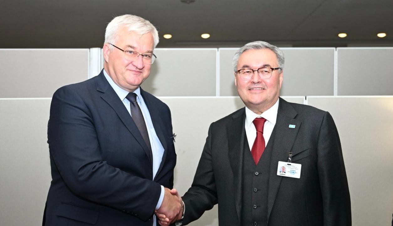 Kazakistan Dışişleri Bakanı Tileuberdi, BM Genel Kurulu’nda ikili görüşmeler yaptı