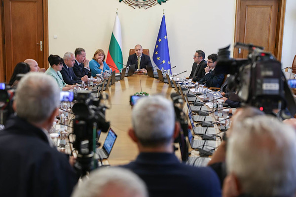 Radev: Bulgaristan, Avrupa’nın ekonomik dayanıklılığına ilişkin tartışmaların merkezinde