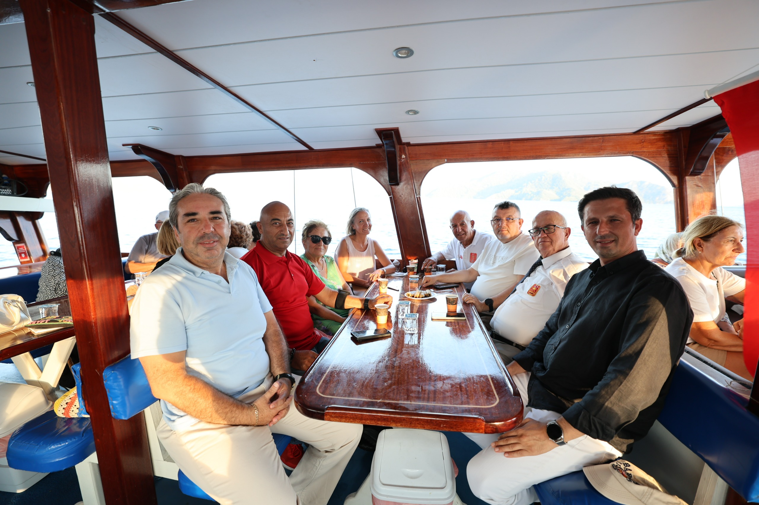 Gaziler ve aileleri Marmaris’te mehtap turunda buluştu