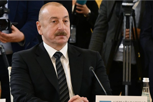 Aliyev: ADEX, savunma sanayisinin önemli uluslararası platformlarından biri haline geldi