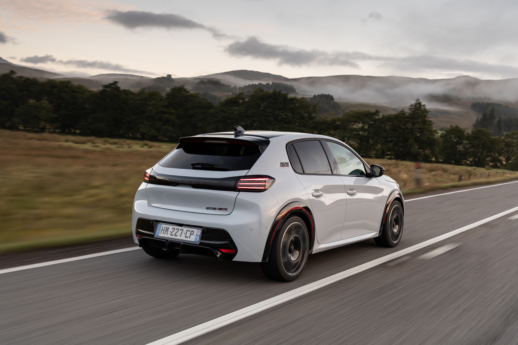 Yeni Peugeot E-208 GTi 2027’DE Türkiye’de yollara çıkıyor