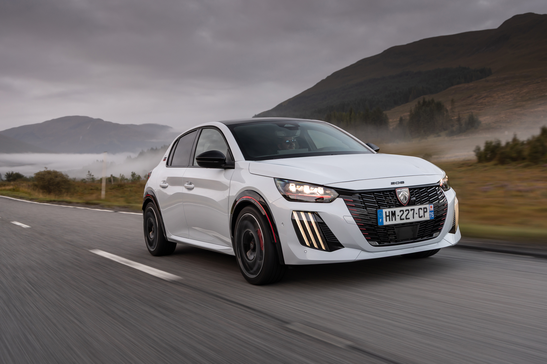 Yeni Peugeot E-208 GTi 2027’DE Türkiye’de yollara çıkıyor