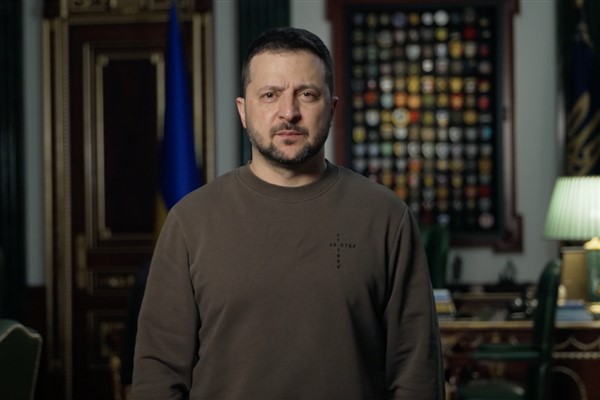 Zelenski: Uzun menzilli operasyonlar için yeni kararlar aldık