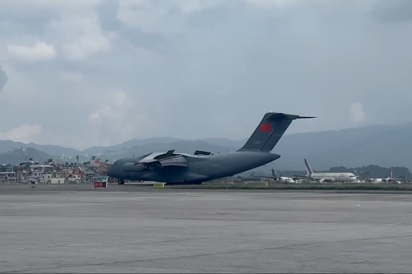 Çin’den Nepal’e dördüncü parti acil yardım ulaştırıldı