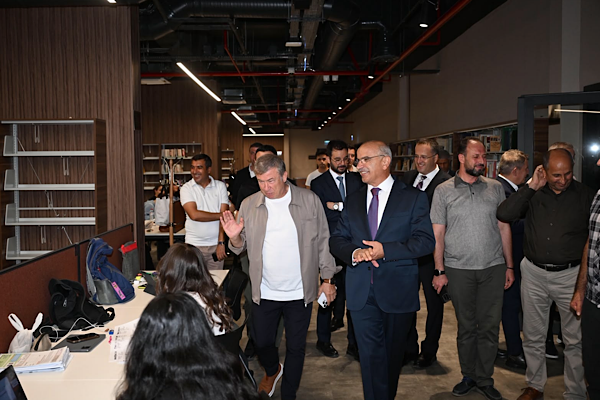 Tanju Çolak ve Hami Mandıralı Başkan Er ile Malatya’daki çalışmaları inceledi
