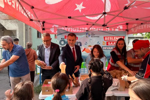 İzmit’te Beslenme Saati Projesi yeni eğitim yılında devam ediyor
