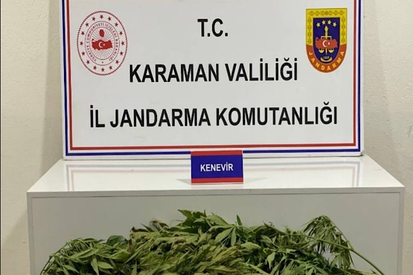 Karaman’da jandarma ekiplerinden asayiş ve narkotik denetimi