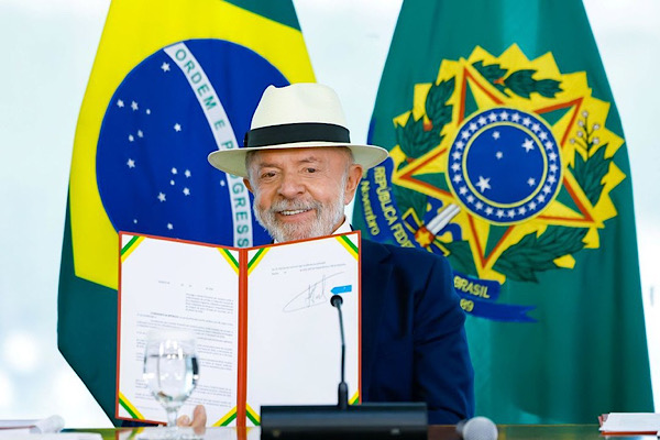 Lula da Silva: Eğitim bir gider değil, Brezilya’yı dönüştürecek bir yatırımdır
