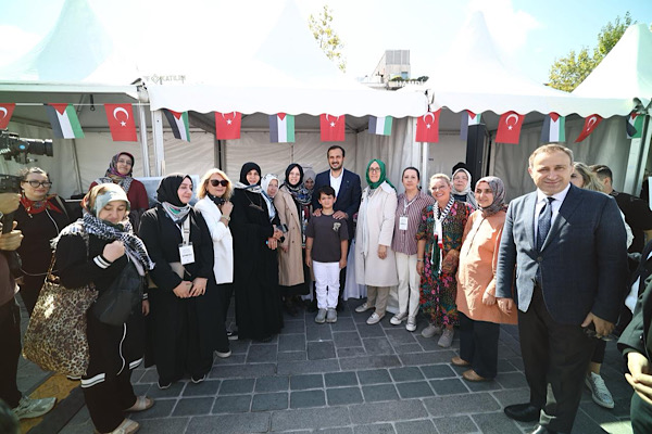 AK Parti İstanbul İl Kadın Kolları’nın Gazze için düzenlediği hayır çarşısı sona erdi