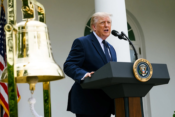 Trump: İran konusunda karar verme aşamasındayım, doğru davranmazsa büyük şeyler olacak