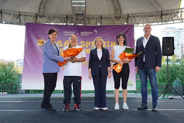 Beylikdüzü’nde Zumba ve Spinning etkinliği düzenlendi
