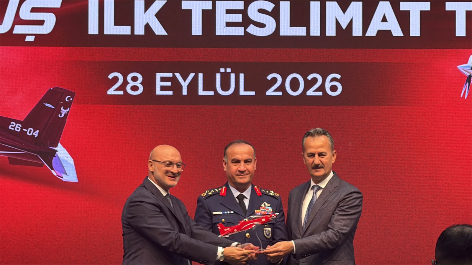 HÜRKUŞ’un ilk iki uçağı Hava Kuvvetleri envanterine teslim edildi