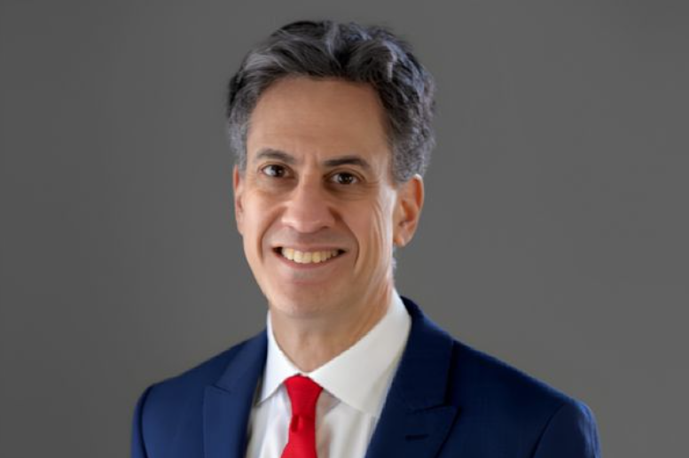Miliband: İngiltere, Ukrayna’nın yanında durmaya devam edecek