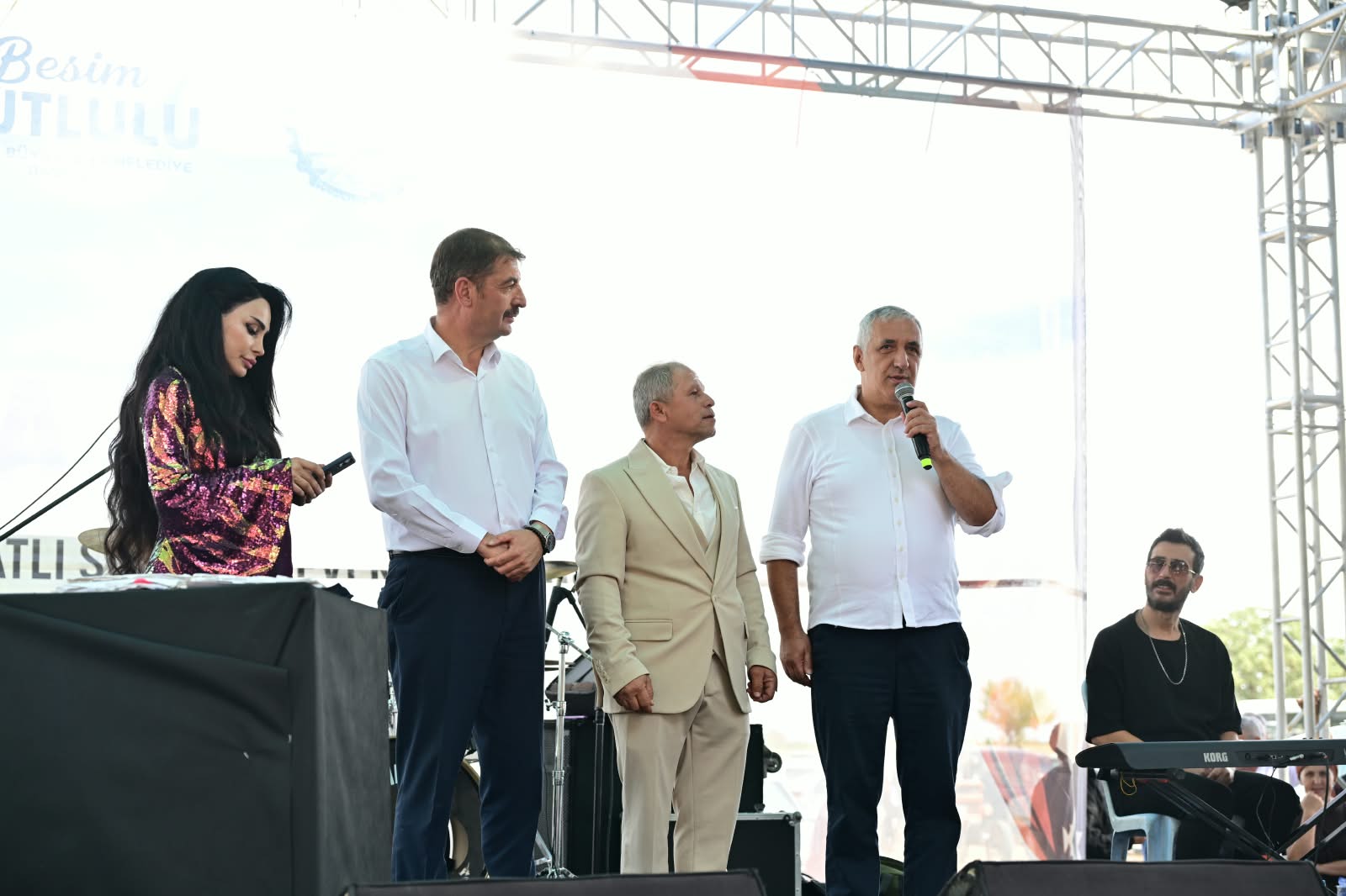 Kula’da Bağdatlı Sultan Şenliği düzenlendi