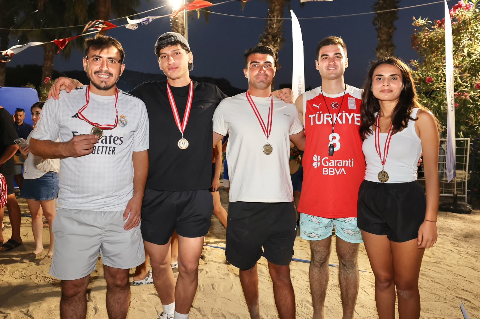 Gündoğan’da Plaj Voleybolu Şenliği sona erdi