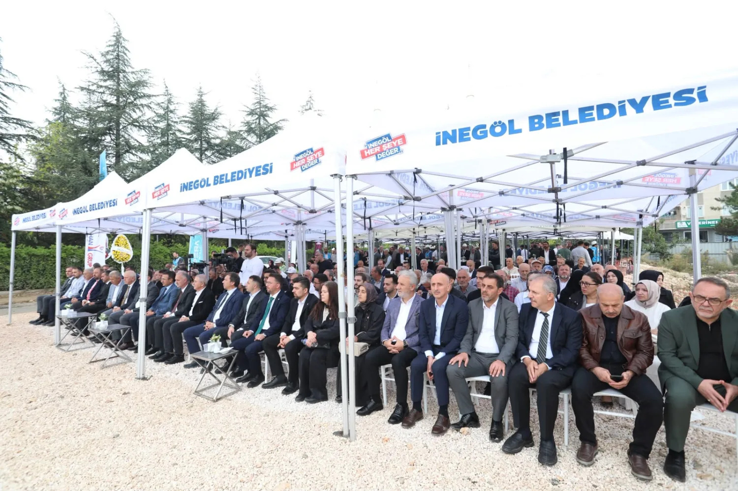 Turgutalp kentsel dönüşüm projesinin 2. ve 3. etaplarında temel atıldı