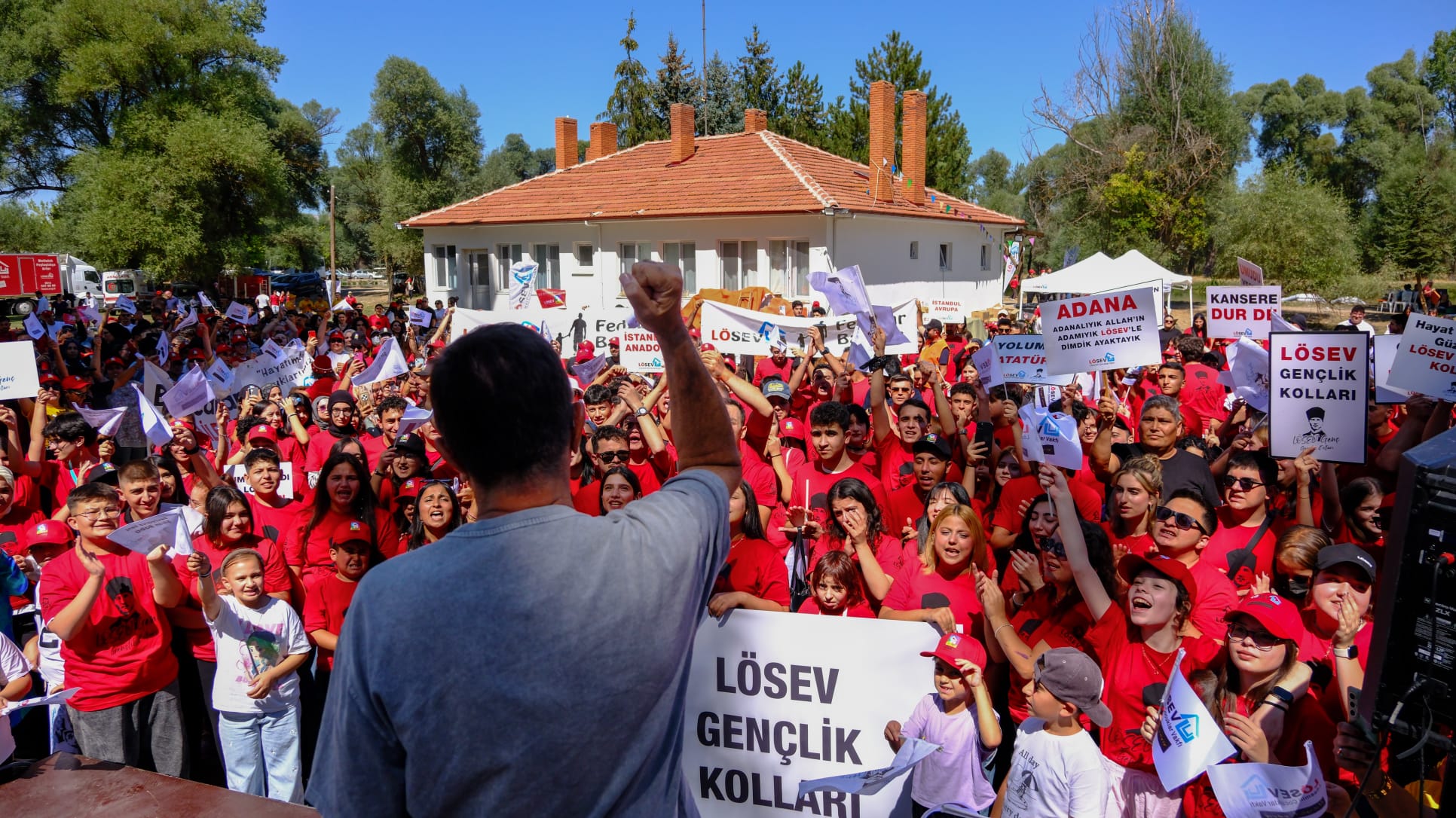 LÖSEV’den büyük aile pikniği