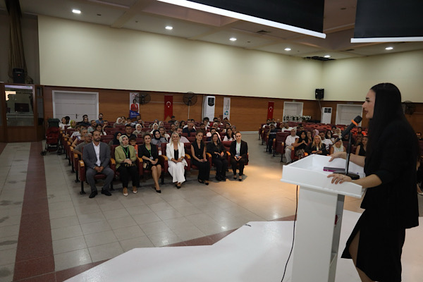 Çınar Çocuk Evleri’nde yeni dönem öncesi veliler bilgilendirildi