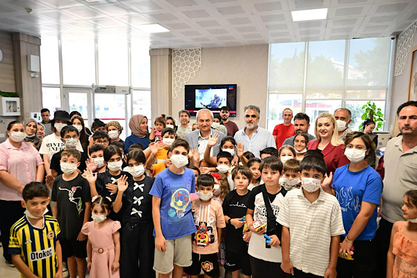 Kepez’de lösemi tedavisi gören çocuklara eğitim desteği