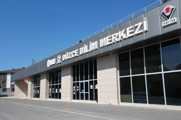 Özlü’den yeni eğitim öğretim yılı mesajı