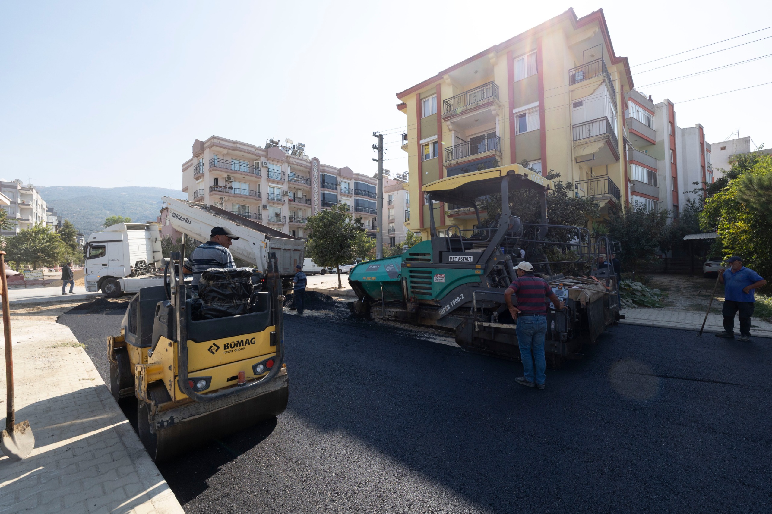 Tire’de 300 milyon liralık altyapı ve üstyapı yatırımı tamamlanıyor