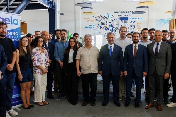 Türk Telekom milli teknoloji vizyonuyla yerli AR-GE’de standartları yükseltiyor