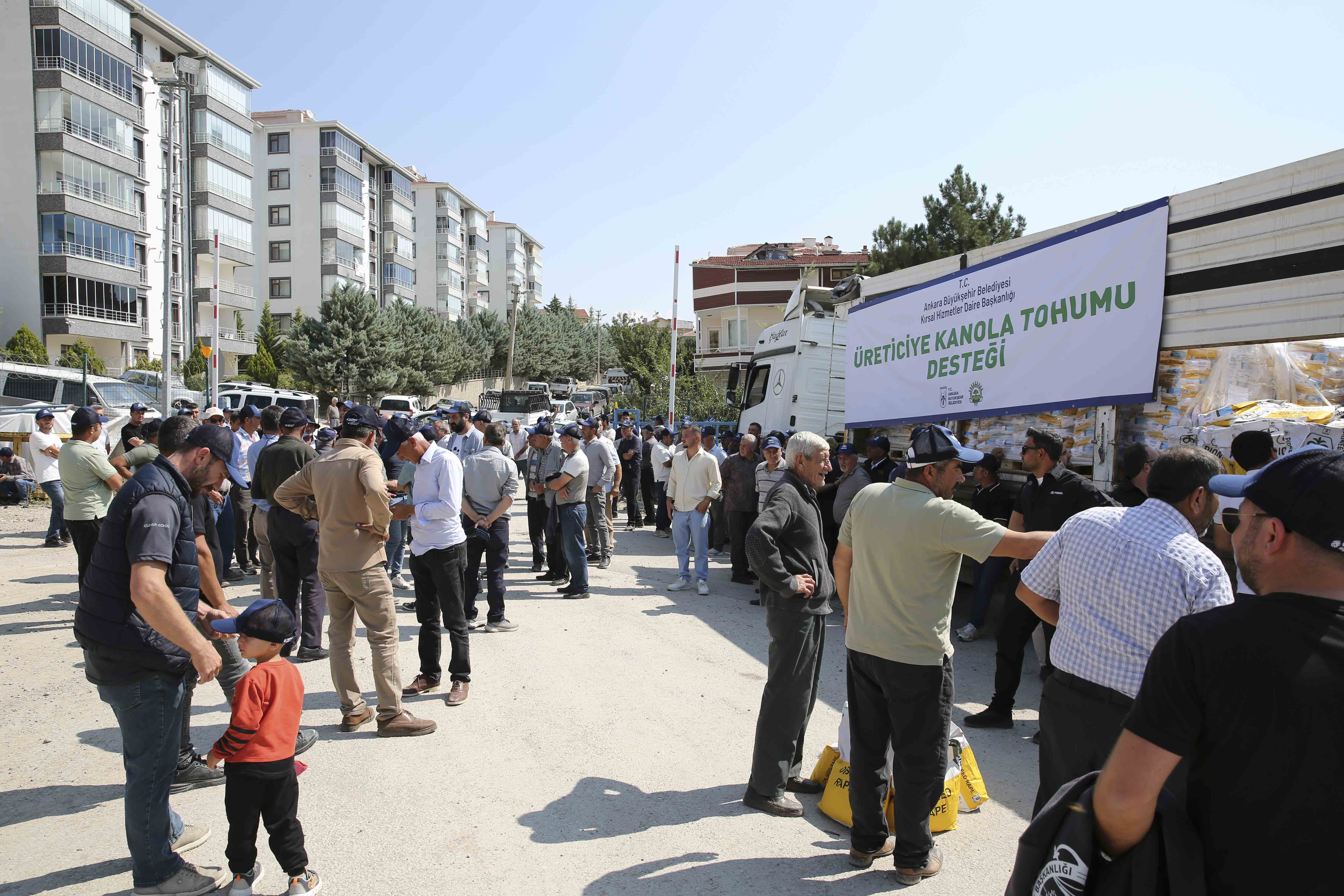 Ankara’da 583 çiftçiye yüzde 50 hibeli kanola tohumu desteği
