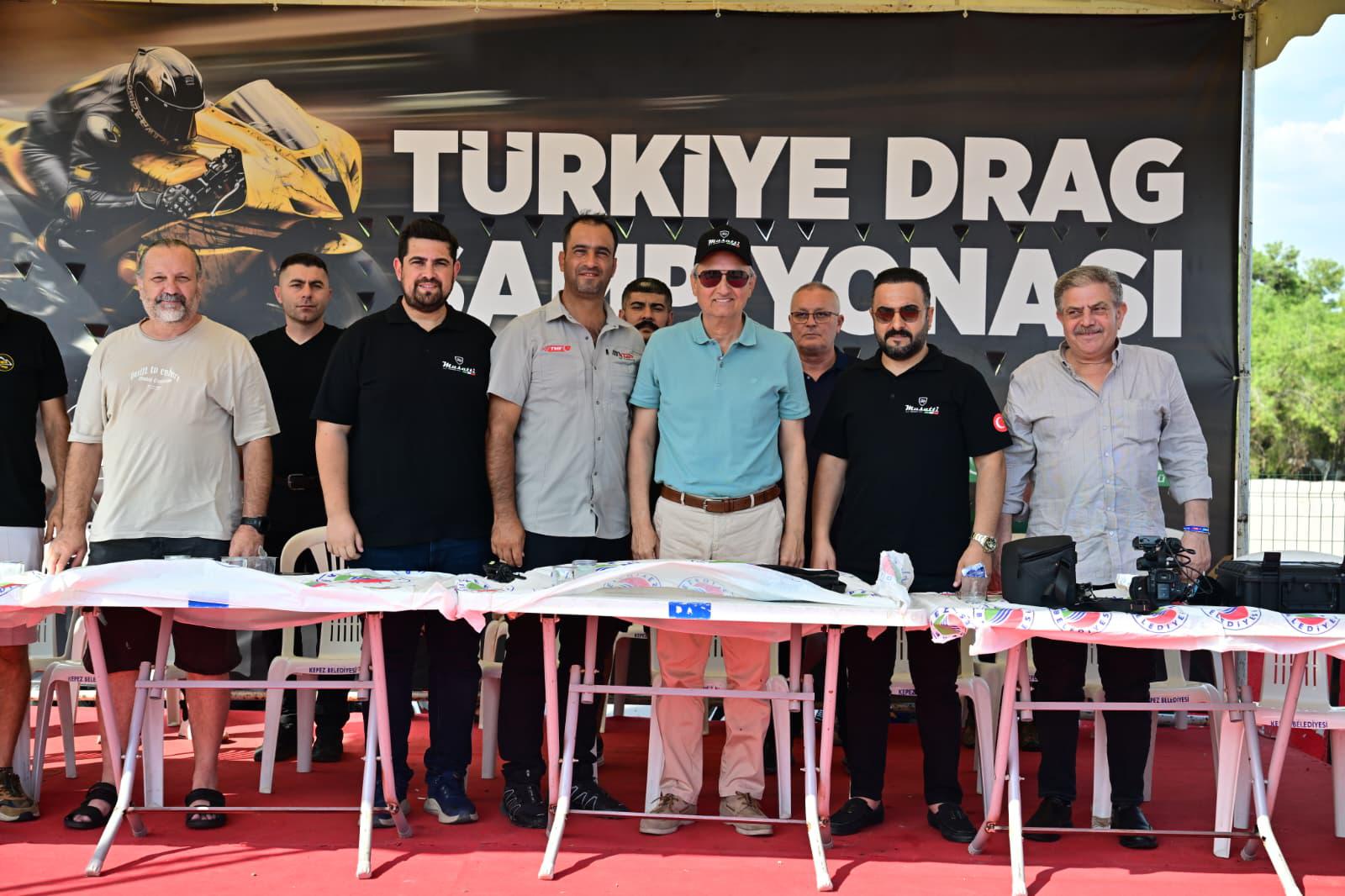 Kepez’de Türkiye Motodrag Şampiyonası’nın 3. Ayak Yarışları düzenlendi