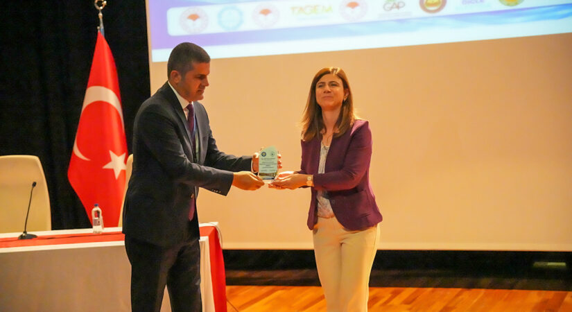 Diyarbakır’da sürdürülebilir su yönetimi konferansı düzenlendi