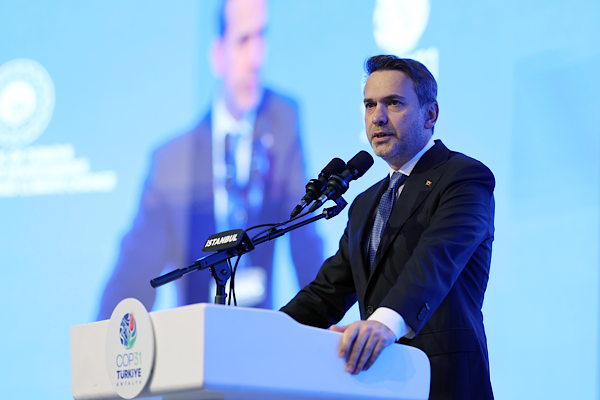 Bayraktar: 2040 Türkiye Ulusal Enerji Planı’nı COP31 öncesinde açıklamak istiyoruz