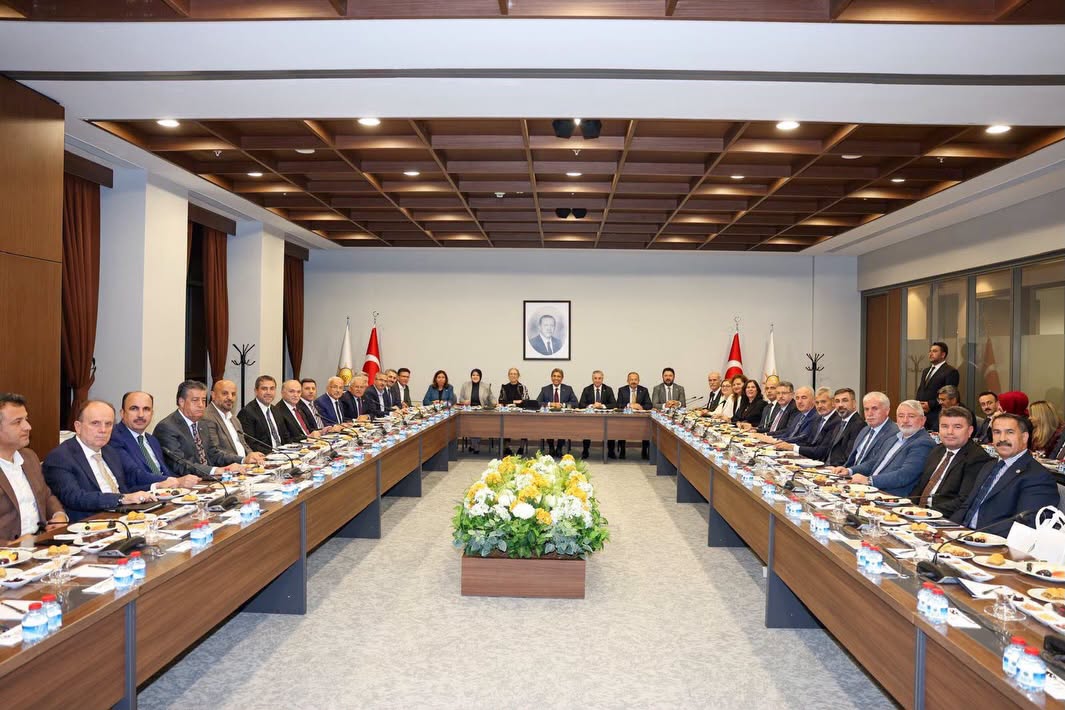 Başkan Büyükkılıç, Ankara’da temaslarda bulundu