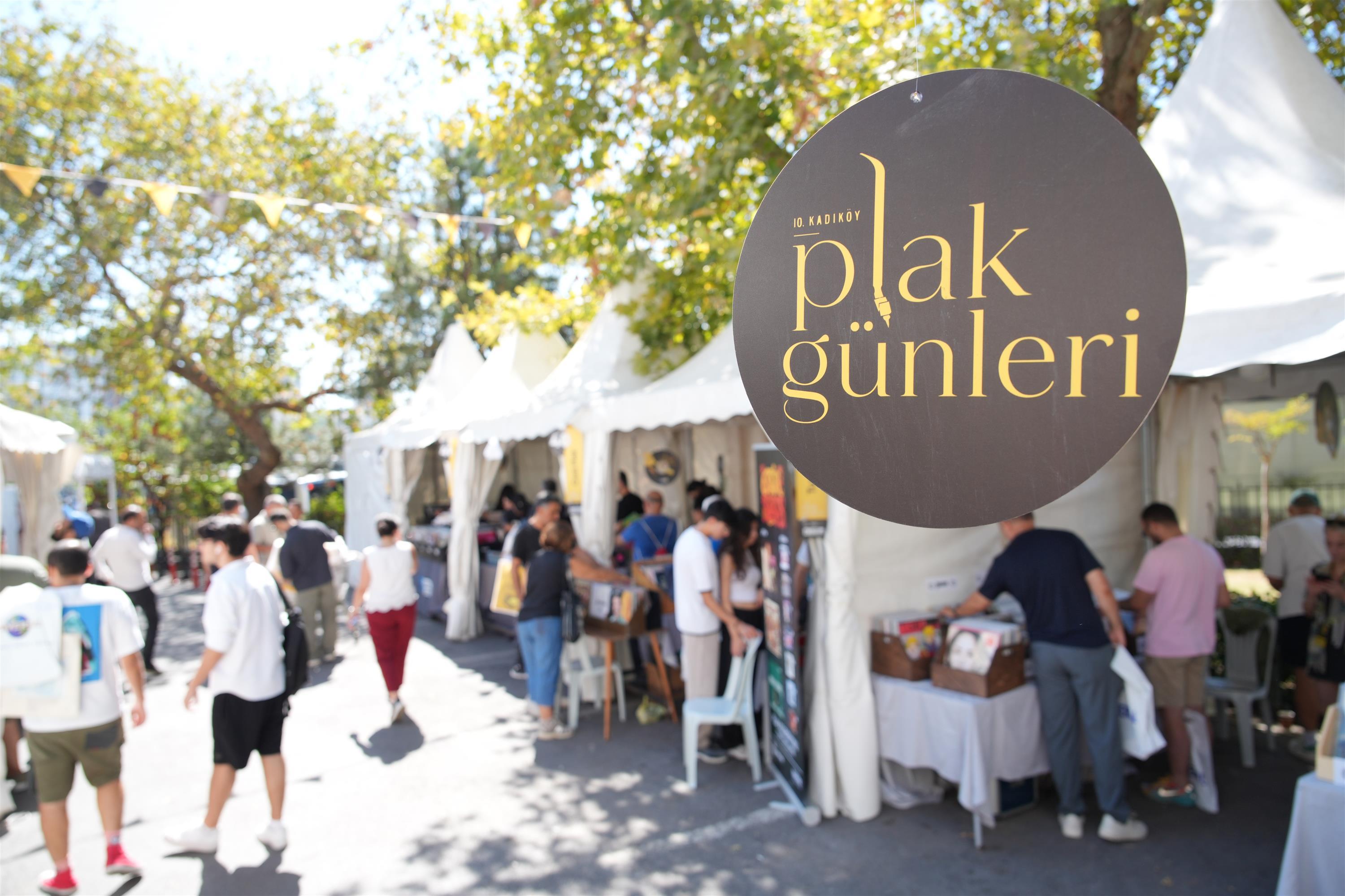 Kadıköy Plak Günleri 15 bin kişiyi ağırladı