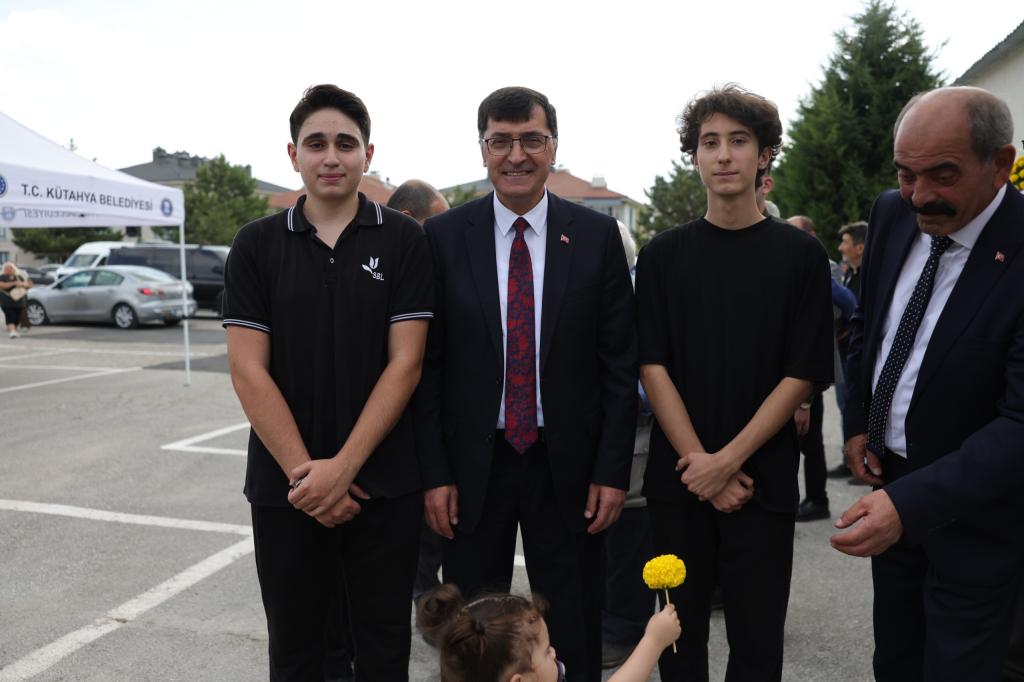 Kütahya’da Zafertepe Kent Lokantası hizmete açıldı