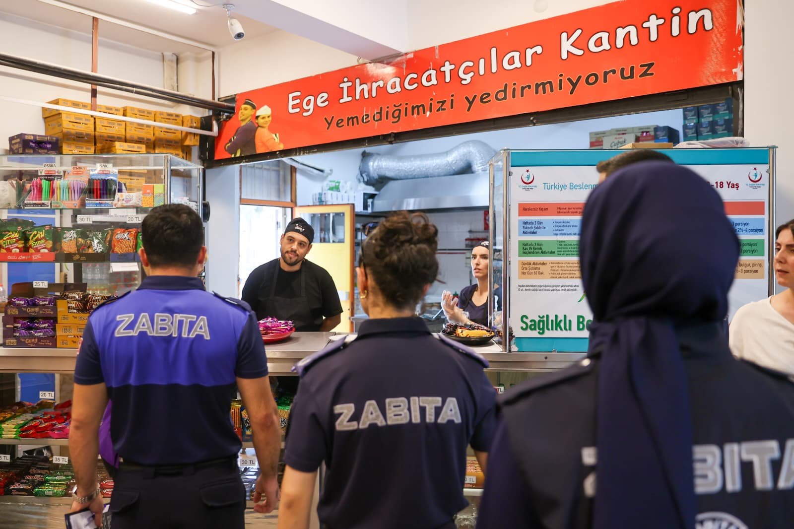 Buca’da okul kantinlerinde denetim yapıldı