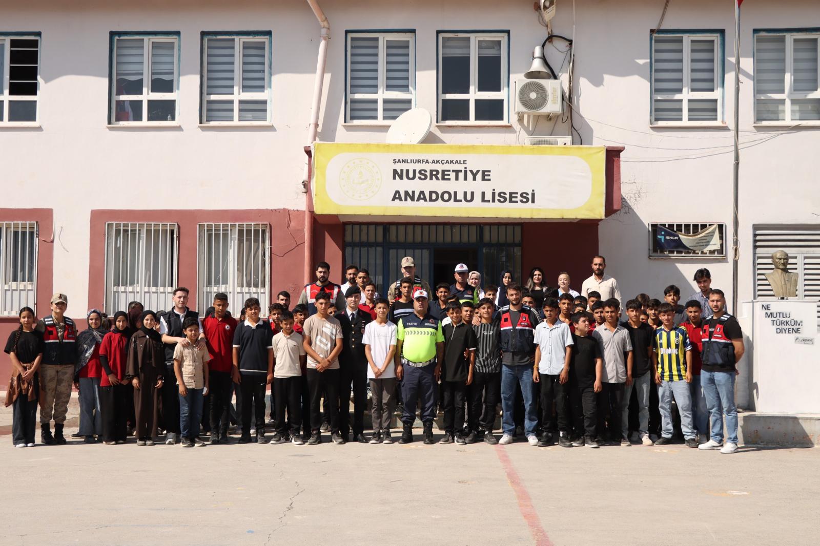Şanlıurfa’da öğrencilere mobil trafik aracıyla eğitim verildi