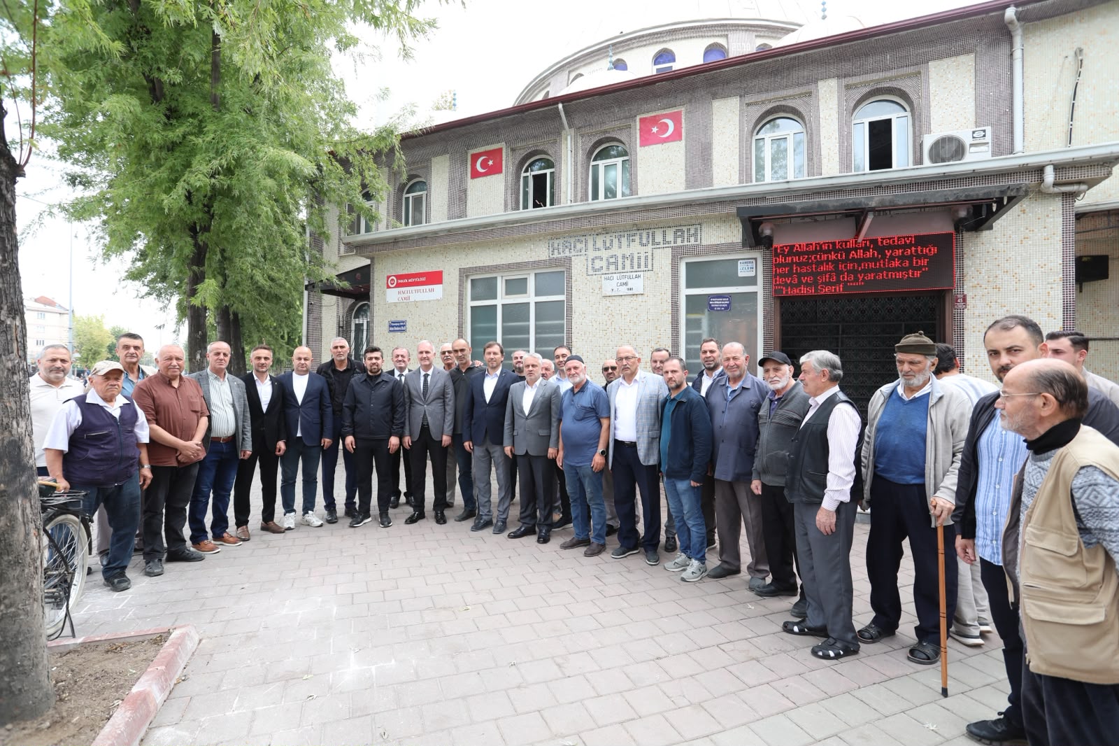 İnegöl’de Sınırsız Camiler Projesi Hacı Lütfullah Camii’nde uygulandı