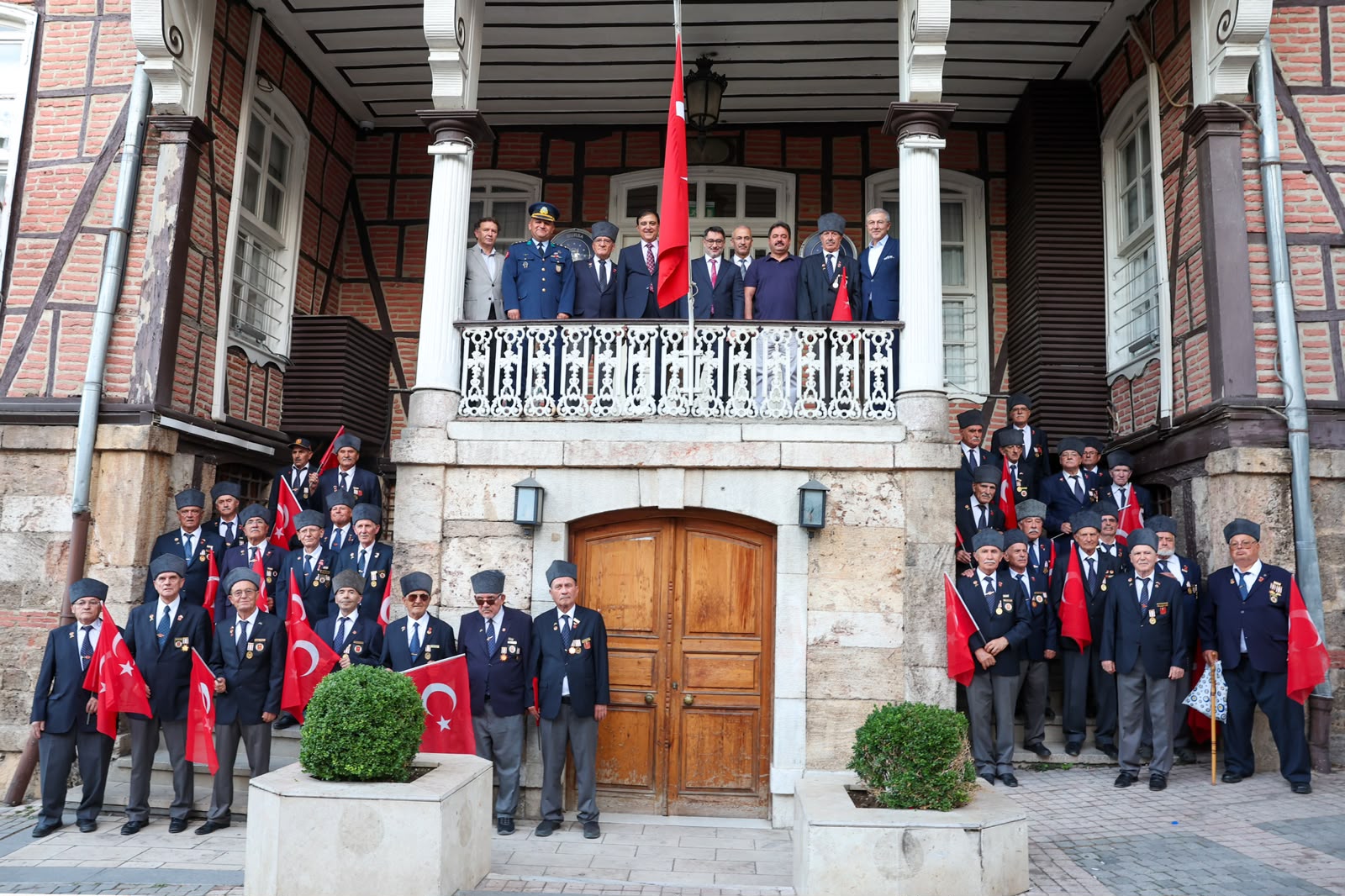 Bursa’nın kurtuluşunun 104’üncü yıl dönümü törenle kutlandı