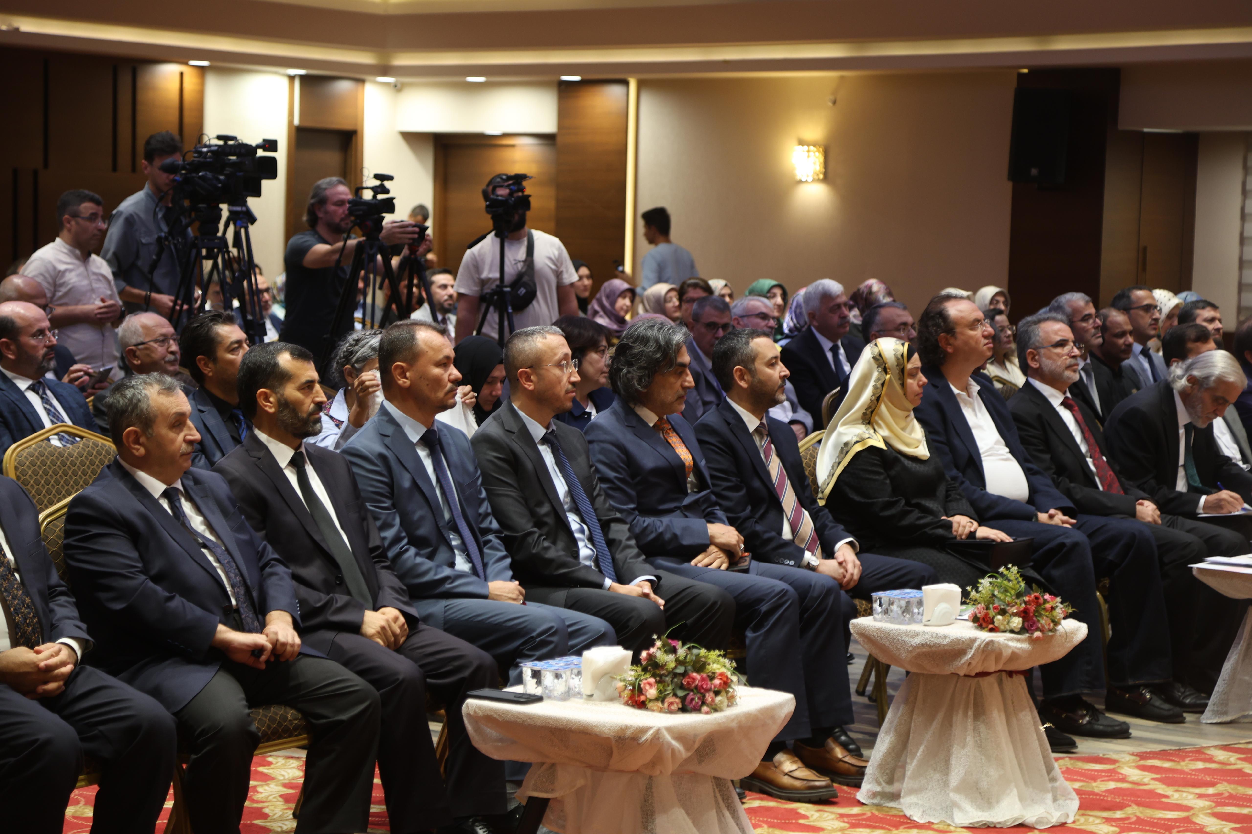 Konya’da Kur’an ayetleri ve bilimsel veriler ışığında bitkiler sempozyumu düzenleniyor