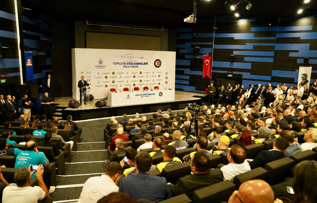İBB ile HAK-İŞ sendikaları arasında 45 bin çalışanı kapsayan toplu iş sözleşmesi imzalandı
