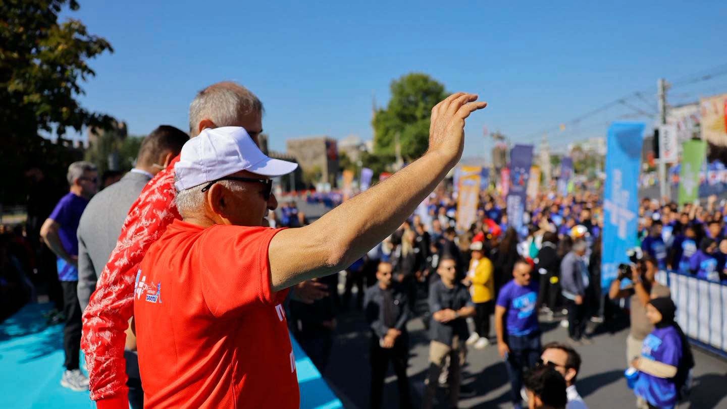 6. Uluslararası Kayseri Yarı Maratonu 10 bin sporseverin katılımıyla koşuldu