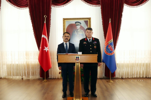 Vali Aktaş’tan İstanbul İl Jandarma Komutanı Tataroğlu’na ziyaret