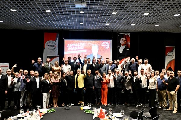 Başkan Uysal: Kaleiçi 12 ay yaşayan bir merkeze dönüştü
