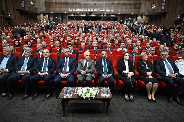 Kocaeli 16. Kitap Fuarı kapılarını açtı