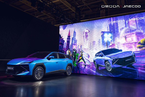 OMODA | JAECOO, Paris Otomobil Fuarı’nda iki yeni modelini tanıttı