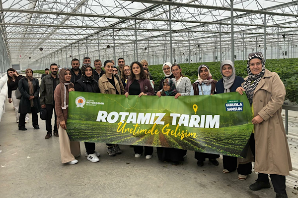 Samsun’da üreticiler farklı tarımsal üretim modellerini yerinde inceliyor