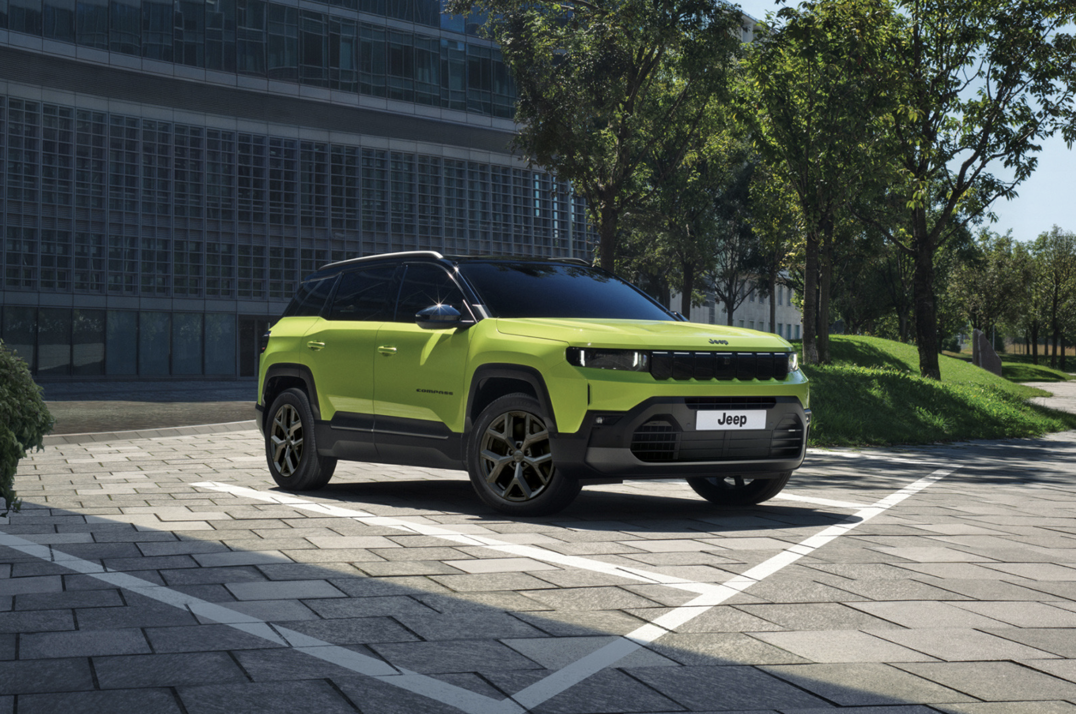 Jeep’ten Ekim ayında Avenger ve Compass modellerinde kampanyalı fiyatlar