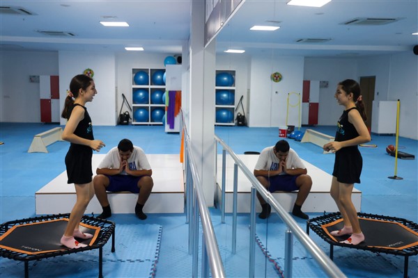Antalya’da özel gereksinimli bireylere ücretsiz spor kursu
