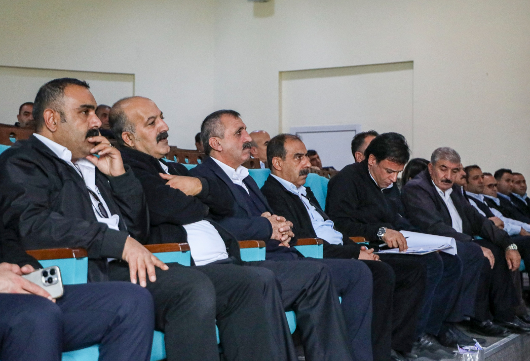 Van Büyükşehir Belediyesinden toplu taşıma sürücülerine iletişim ve farkındalık eğitimi