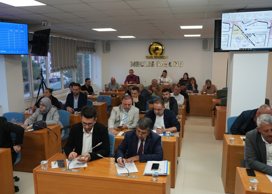 Düzce Belediye Meclisinde 17 gündem maddesi karara bağlandı